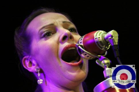 Bettina Labeau (D) with Andrej Hermlin and His Swing Dance Orchestra - McCormacks Ballroom, Leipzig (10).JPG